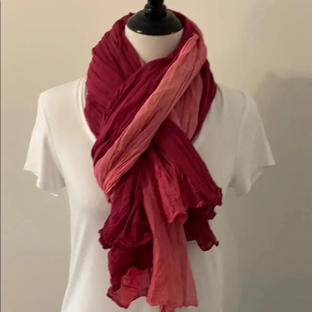 •Longaberger• Horizon of Hope Scarf, like new💕